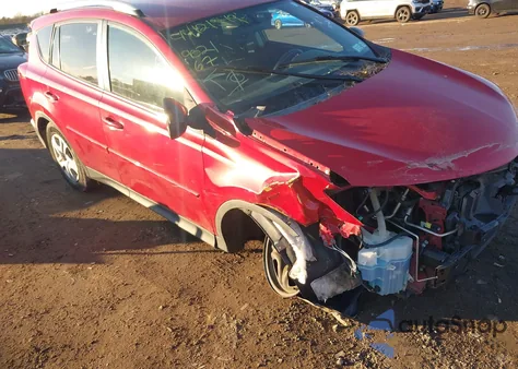 2015 Toyota Rav4 Le z USA, uszkodzony, nr VIN 2T3BFREVXFW336341